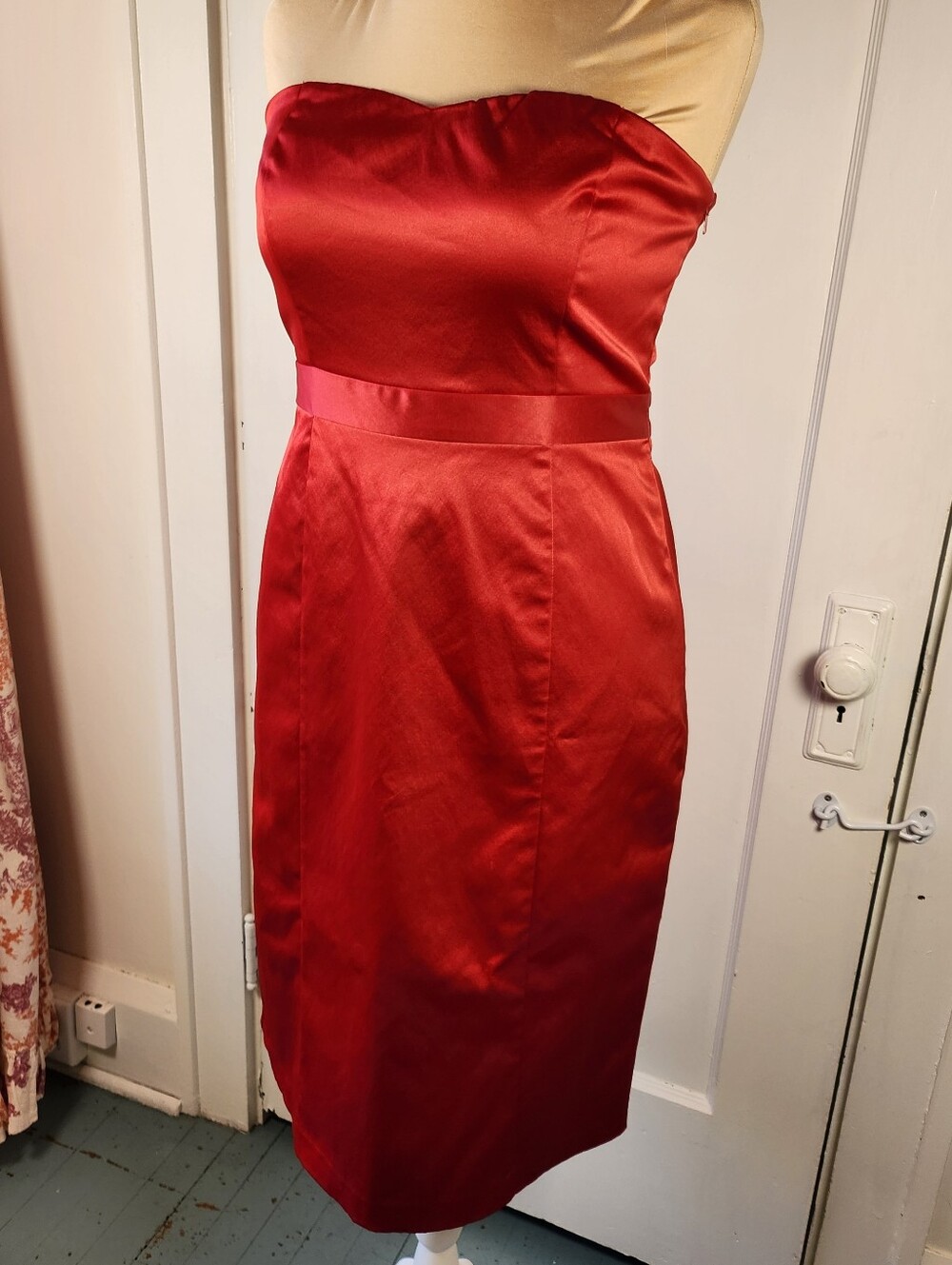 The Limited Sz 12 Strapless Red Satin Cocktail Dress